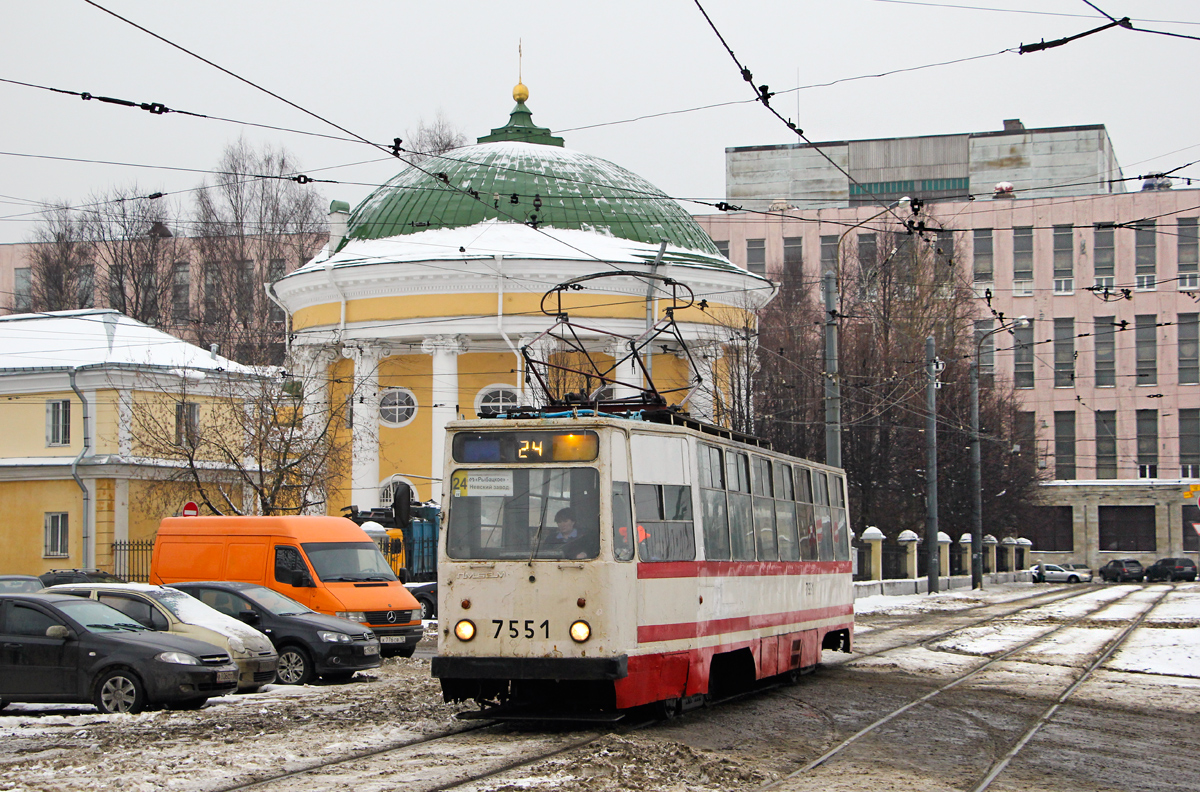Санкт-Петербург, ЛМ-68М № 7551