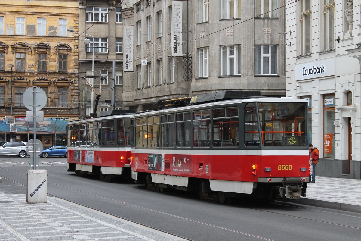 Прага, Tatra T6A5 № 8660