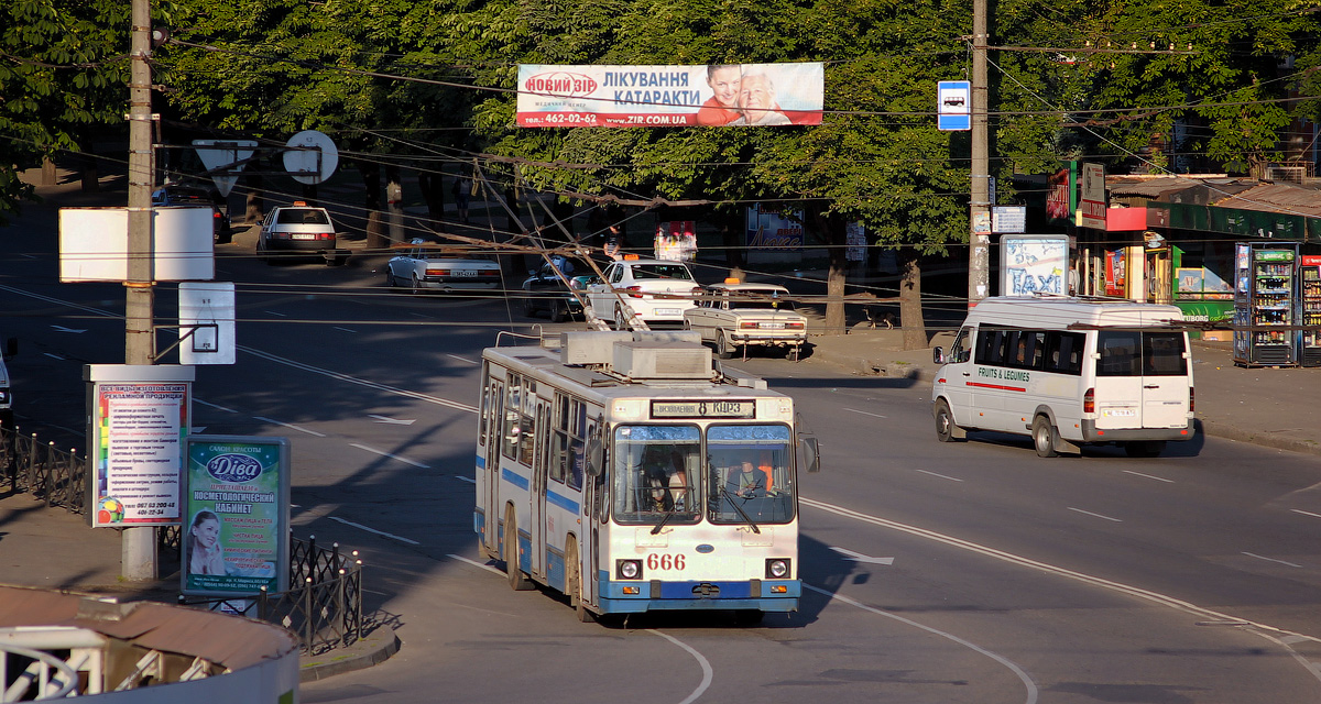 Krywyj Rih, YMZ Т2 mod. 7 Nr. 666
