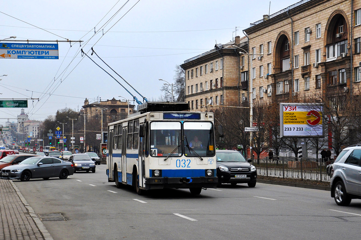 Запорожье, ЮМЗ Т2 № 032