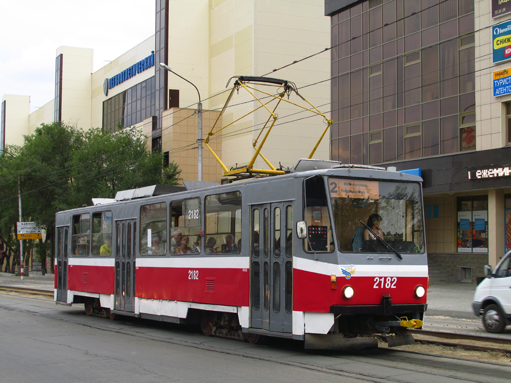 Oulianovsk, Tatra T6B5SU N°. 2182