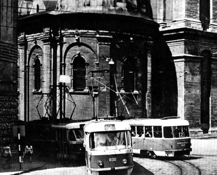 Львоў, Tatra T4SU № 830; Львоў, Tatra T4SU № 848 Львоў, Tatra T4SU № 830; Львоў, Tatra T4SU № 848