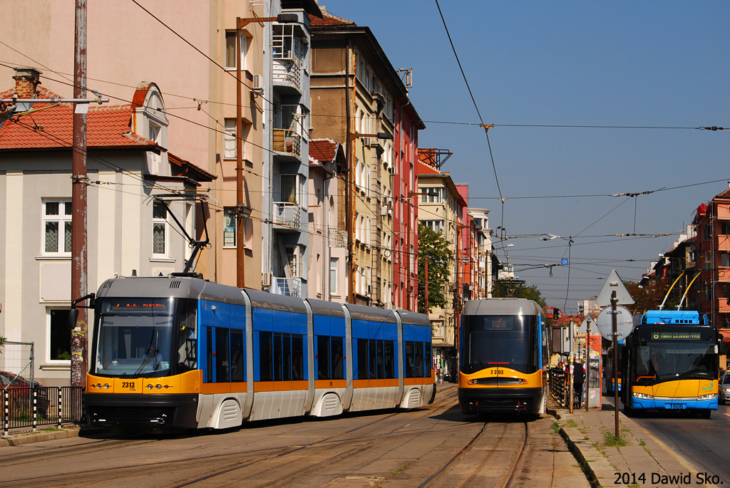 София, PESA Swing 122NaSF № 2313; София, PESA Swing 122NaSF № 2303 София, PESA Swing 122NaSF № 2313; София, PESA Swing 122NaSF № 2303