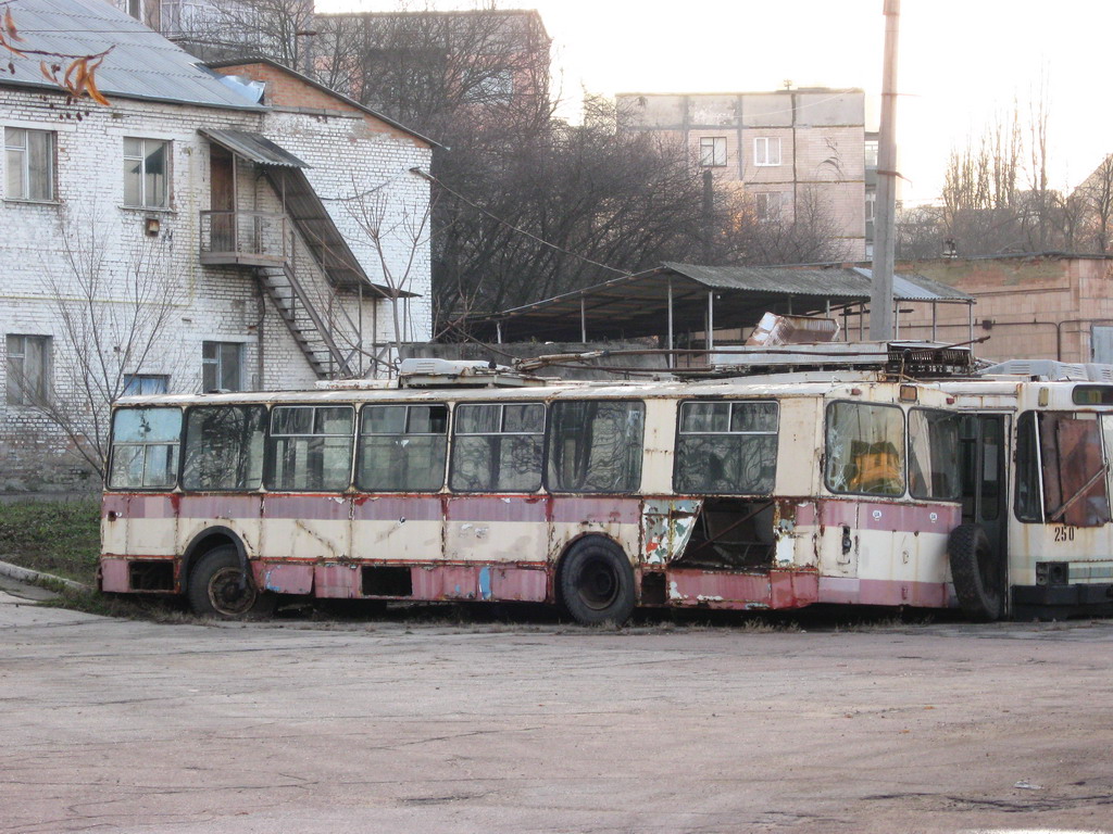 Кропивницкий, ЗиУ-682В [В00] № 202