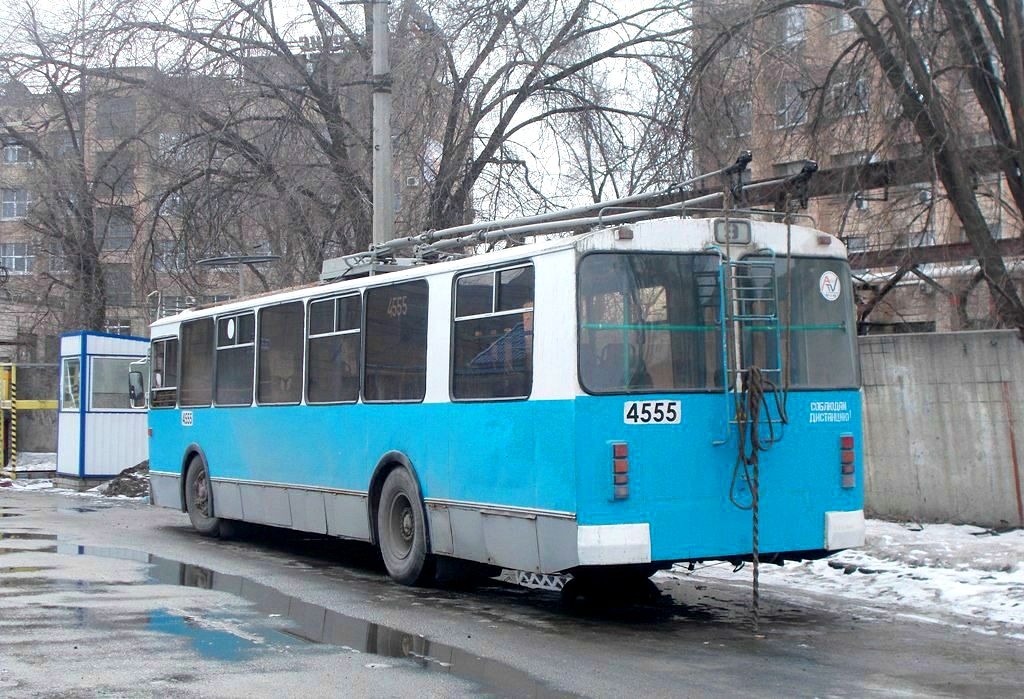 Волгоград, ЗиУ-682Г-016 (012) № 4555