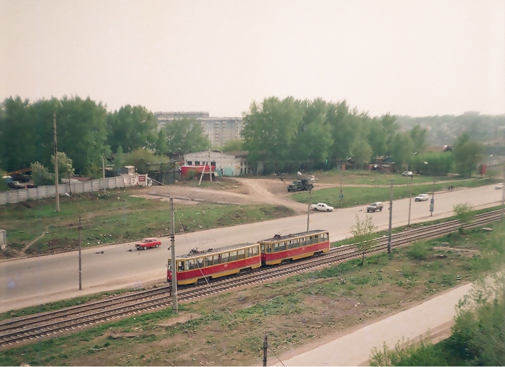 Novosibirsk, 71-605 (KTM-5M3) č. 3032; Novosibirsk, 71-605 (KTM-5M3) č. 3031; Novosibirsk — Tram road