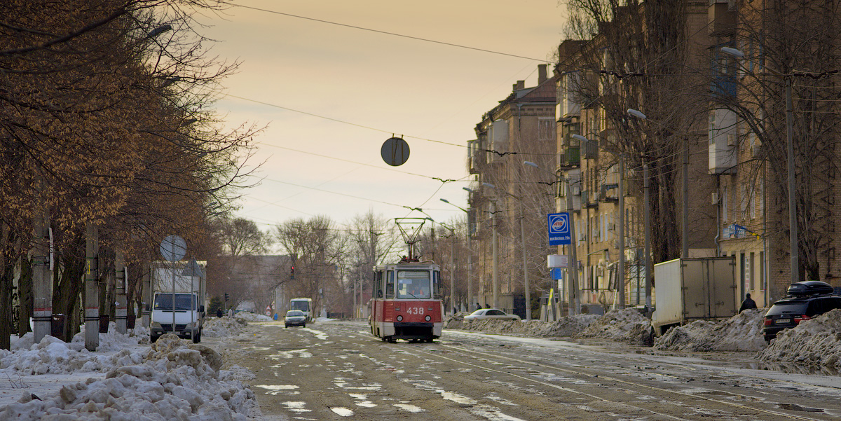 Кривой Рог, 71-605 (KTM-5M3) № 438