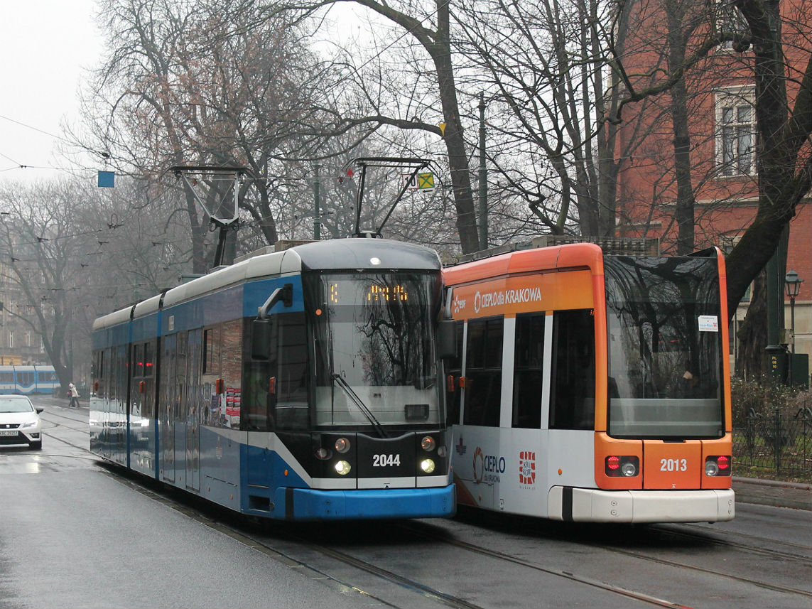 Kraków, Bombardier NGT6/2 № 2044; Kraków, Bombardier NGT6 № 2013