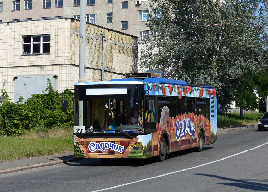 Киев, ЛАЗ E183D1 № 3912