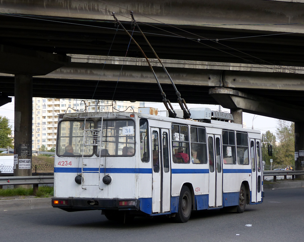 Киев, ЮМЗ Т2 № 4234