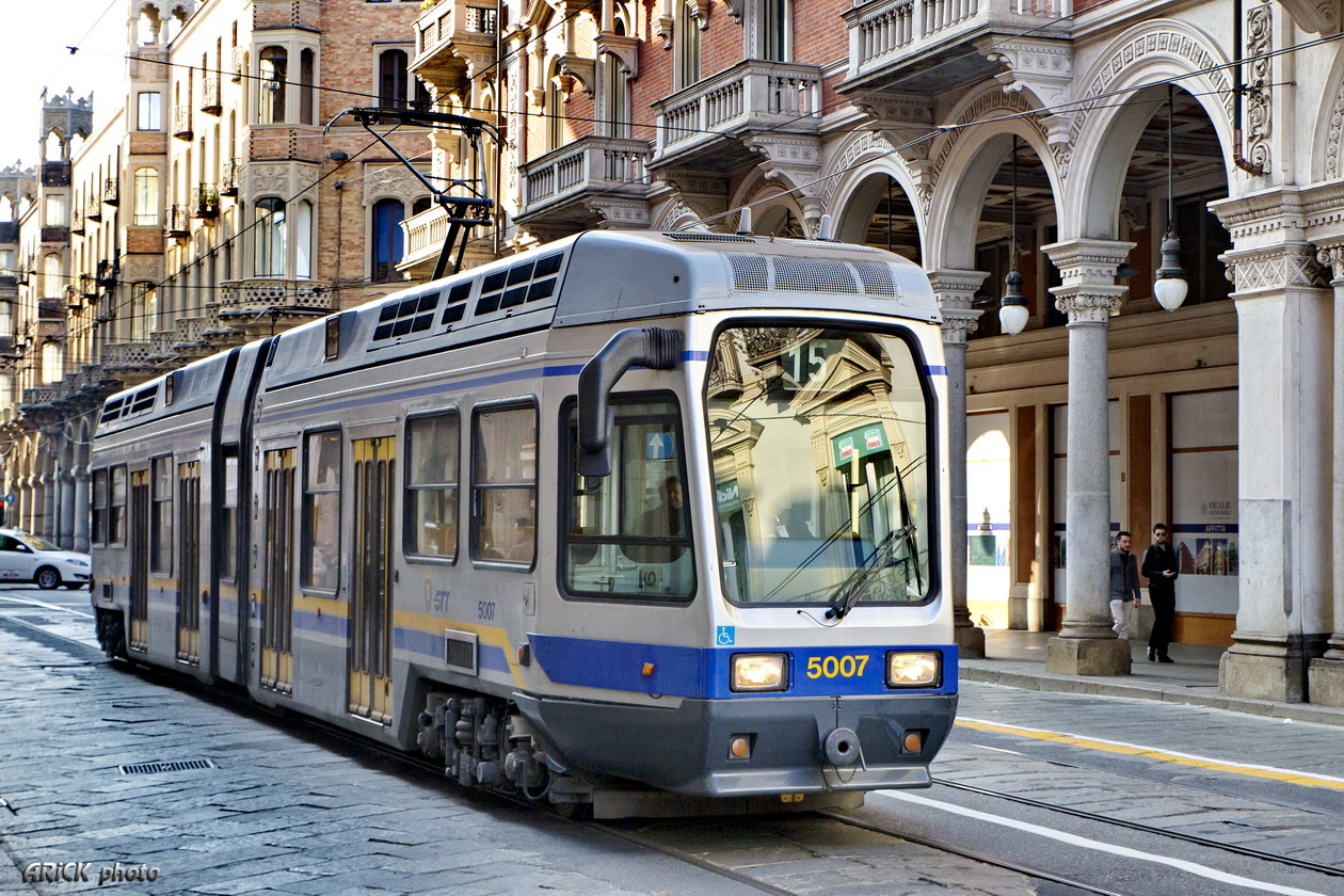 Turín, GTT series 5000 č. 5007 Turín, GTT series 5000 č. 5007