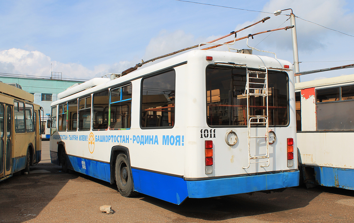 Уфа, БТЗ-52761Т № 1011
