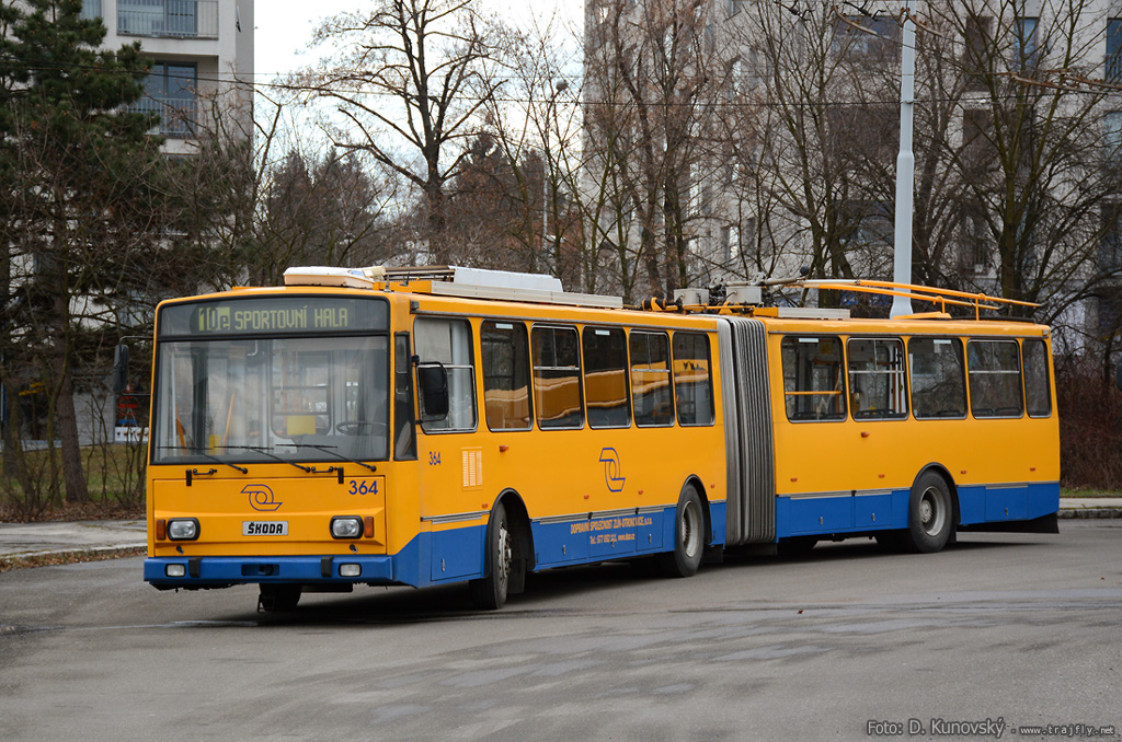 Злин, Škoda 15Tr13/6M № 364