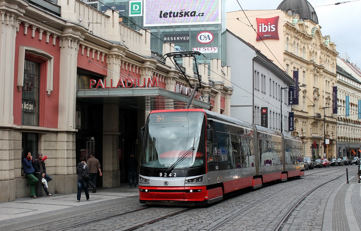 Прага, Škoda 15T3 ForCity Alfa Praha № 9242