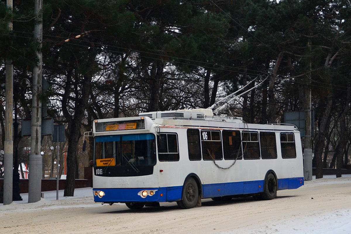 Novorossiysk, ZiU-682G-016.02 č. 106