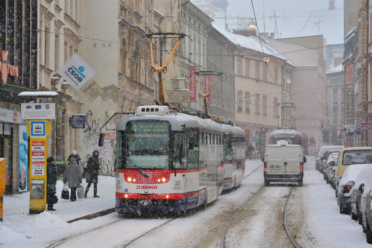 Olomouc, Vario LFR.E nr. 237; Olomouc, Vario LFR.E nr. 234