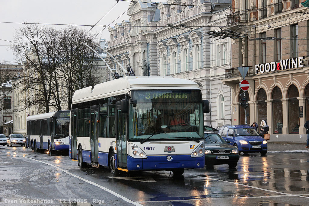 Рига, Škoda 24Tr Irisbus Citelis № 19617