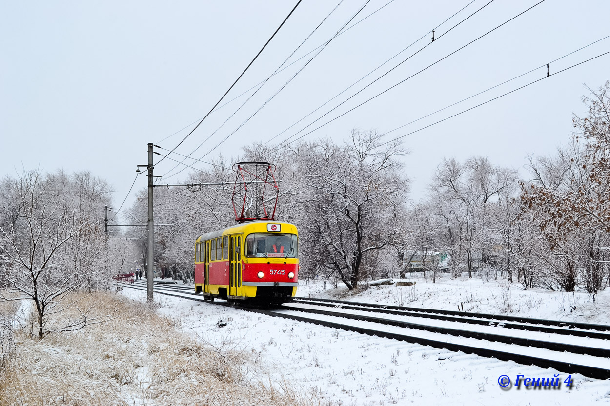 Volgograd, Tatra T3SU № 5745