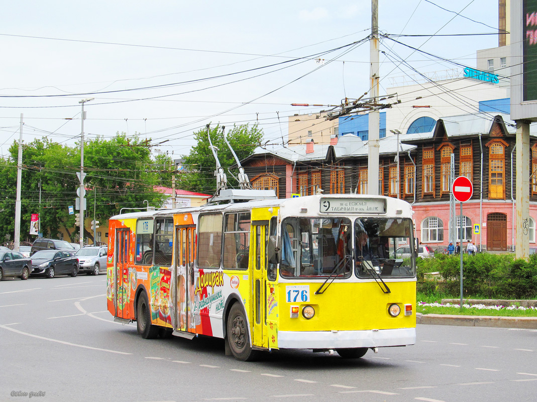 Екатеринбург, ЗиУ-682Г [Г00] № 176