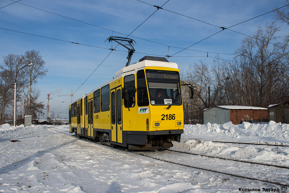 Новосибирск, Tatra KT4DM № 2186