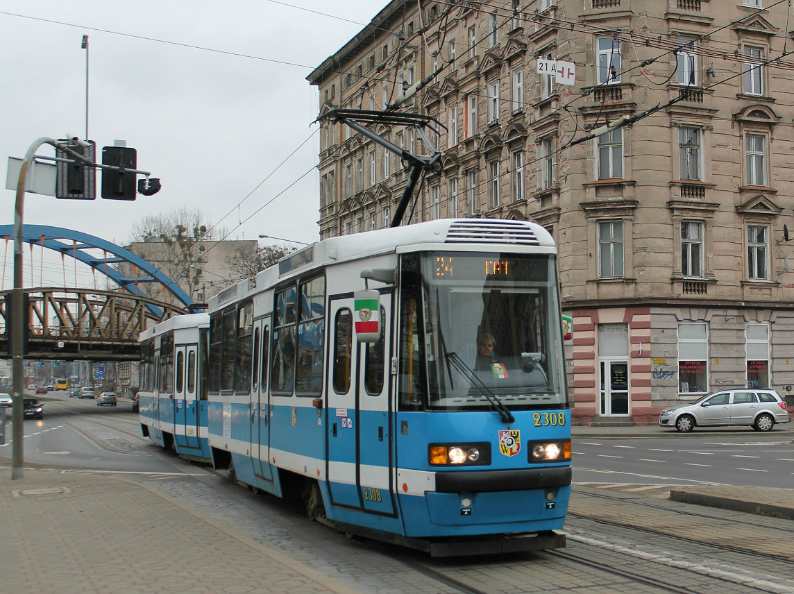 Вроцлав, Konstal 105NWr № 2308