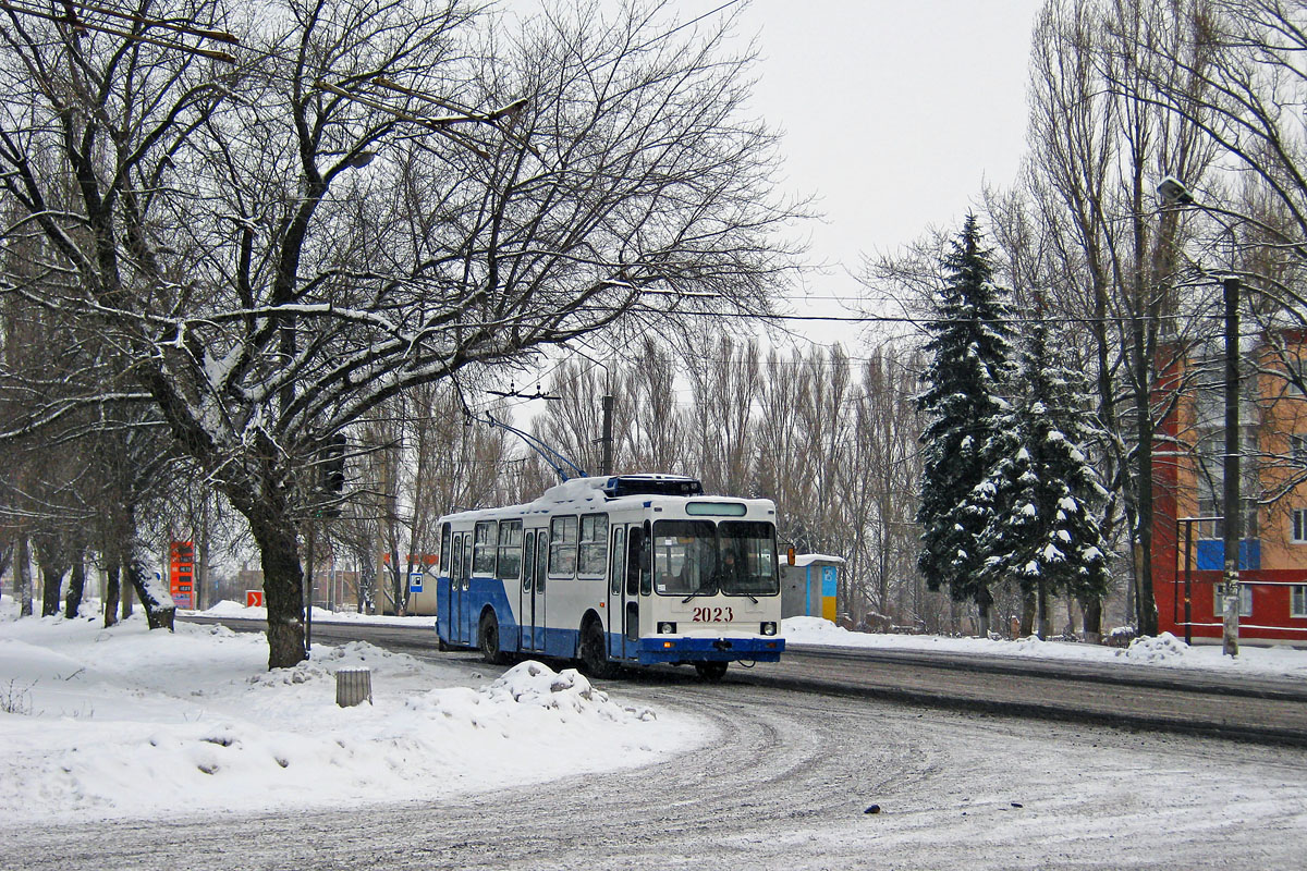 Углегорск, ЮМЗ Т2 № 2023