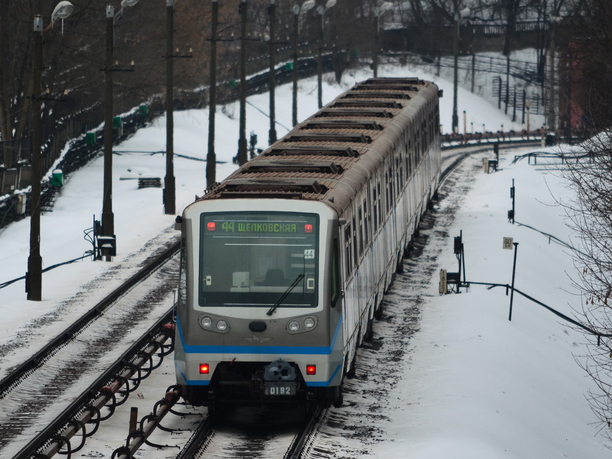 Москва, 81-740.4 «Русич» № 0192