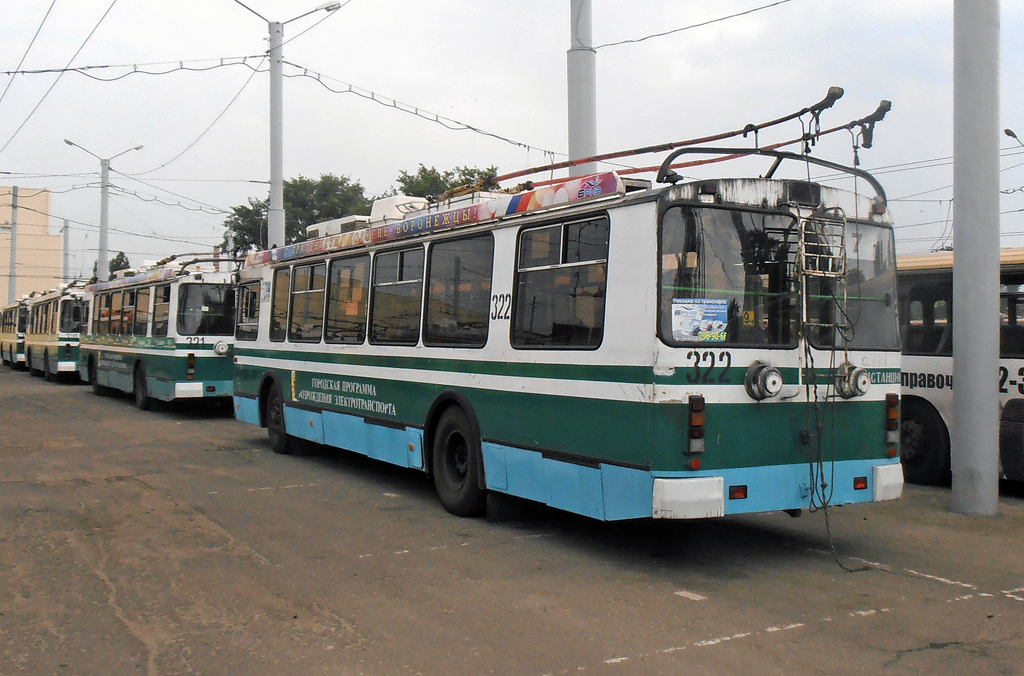 Воронеж, ЗиУ-682Г-016.02 № 322; Воронеж, ЗиУ-682Г-016.02 № 321