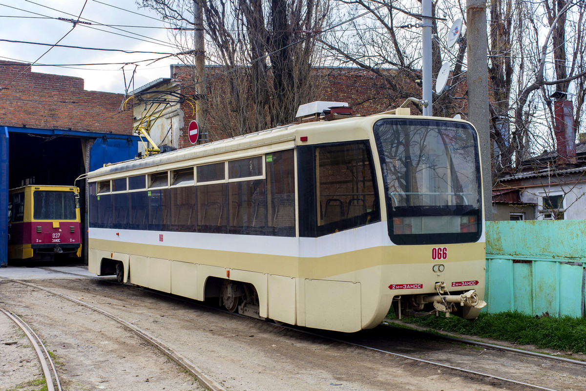 Ростов-на-Дону, 71-619КУ № 066