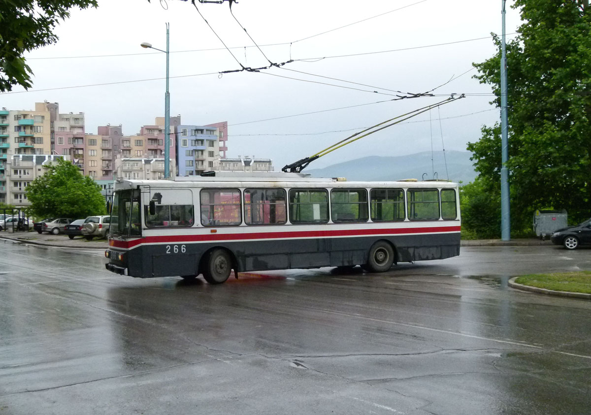 Пловдив, Škoda 14Tr06 № 266