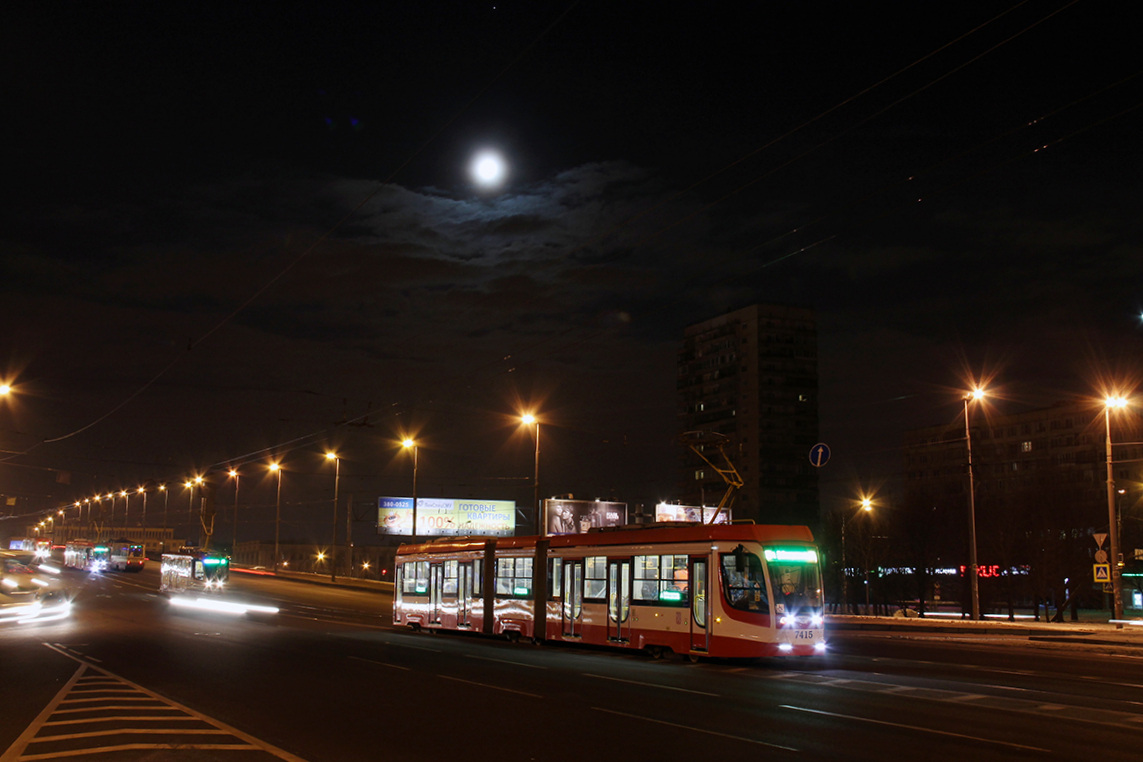 Saint-Petersburg, 71-631 č. 7415