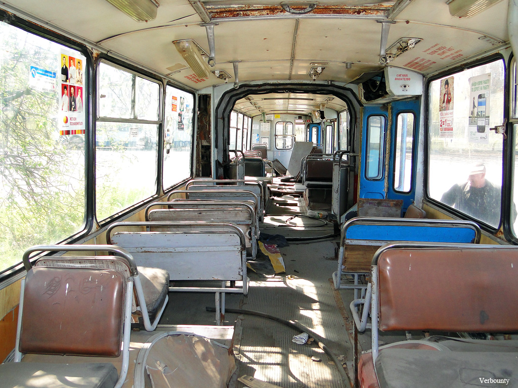 Tolyatti, ZiU-683B [B00] č. 2442