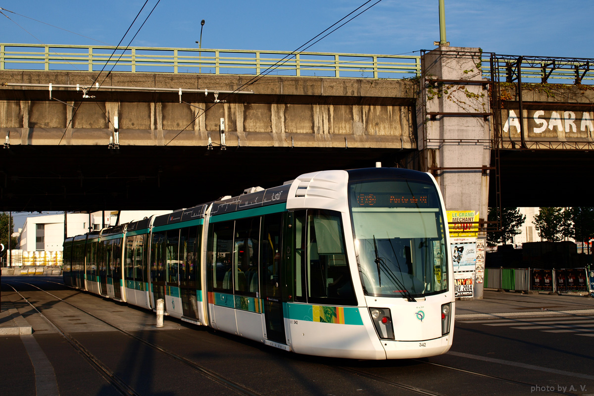 Париж -  Версаль -  Ивелин, Alstom Citadis 402 № 342