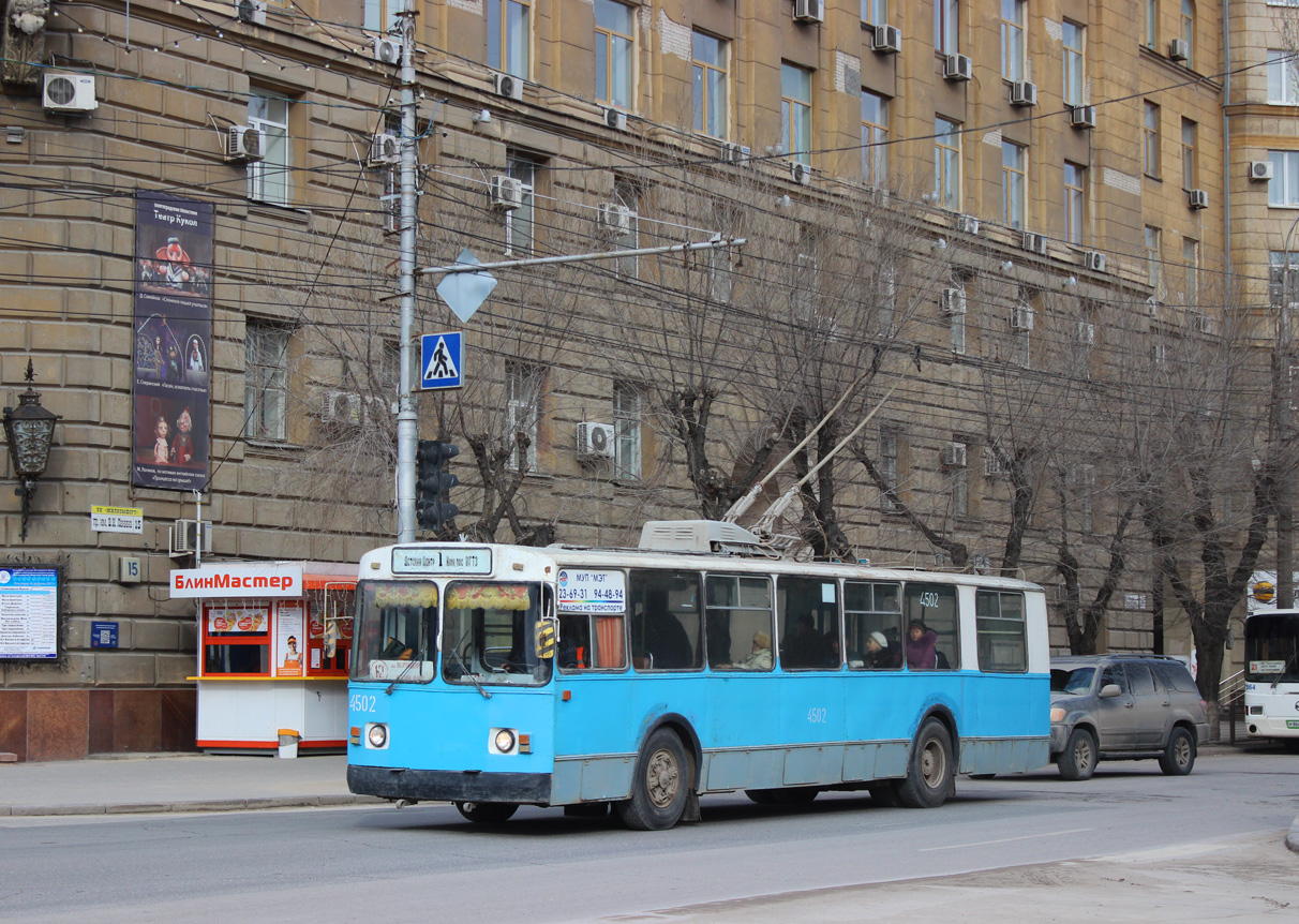 Волгоград, ЗиУ-682В [В00] № 4502