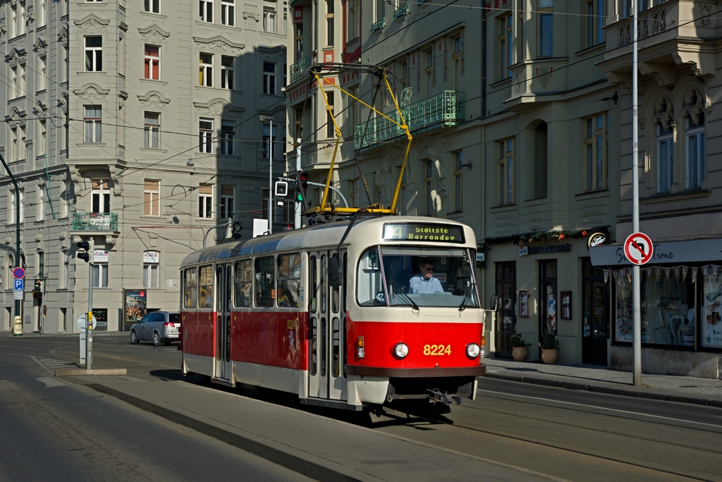 Прага, Tatra T3R.P № 8224