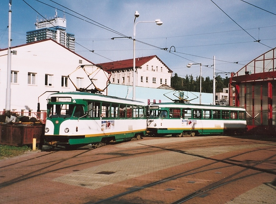 Либерец ― Яблонец-над-Нисой, Tatra T2R № 21; Либерец ― Яблонец-над-Нисой, Tatra T2R № 20