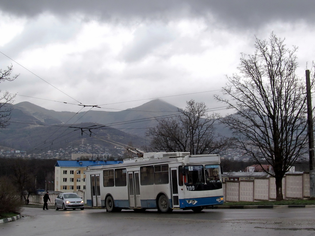 Новороссийск, ЗиУ-682Г-016.02 № 103