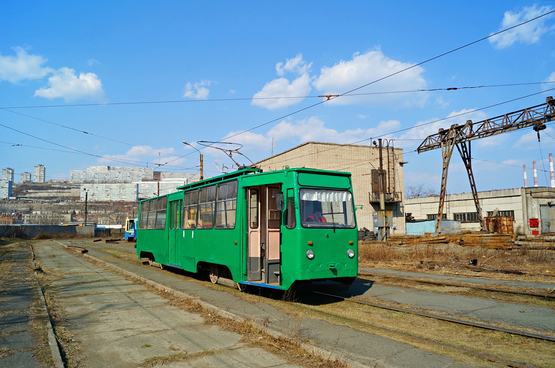 Владивосток, 71-132 (ЛМ-93) № 320