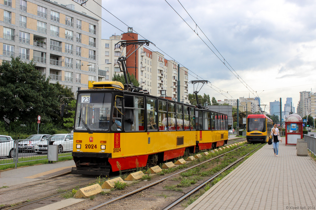 Варшава, Konstal 105N2k № 2024