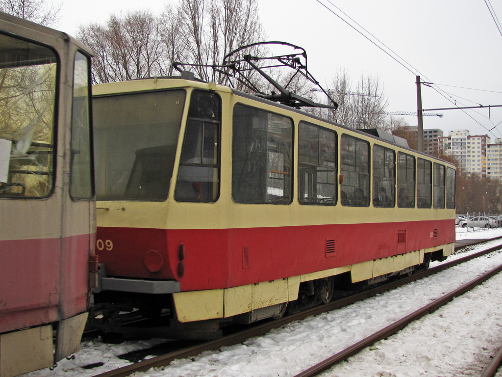 Киев, Tatra T6B5SU № 009