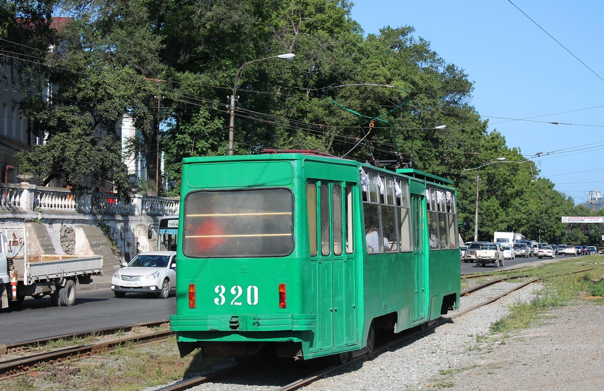 Владивосток, 71-132 (ЛМ-93) № 320