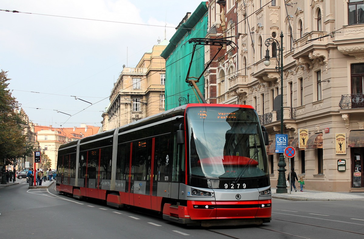 Прага, Škoda 15T3 ForCity Alfa Praha № 9279