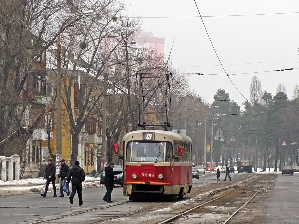 Киев, Tatra T3SU № 5942