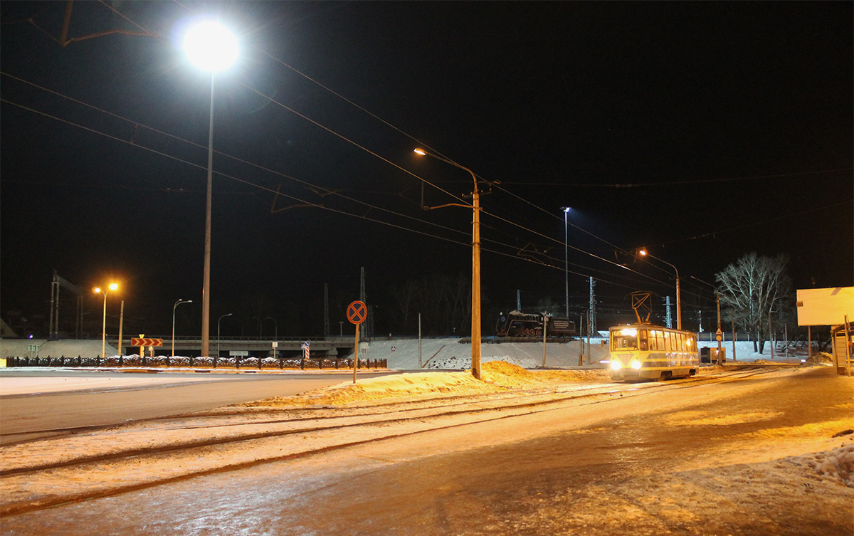 Новокузнецк, 71-605 (КТМ-5М3) № 372