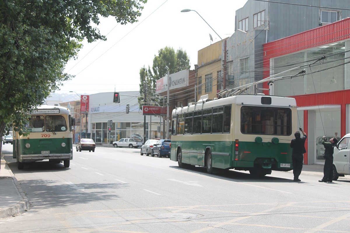 Вальпараисо, NAW BT 5-25 № 272; Вальпараисо, Pullman-Standard TC-48 № 709