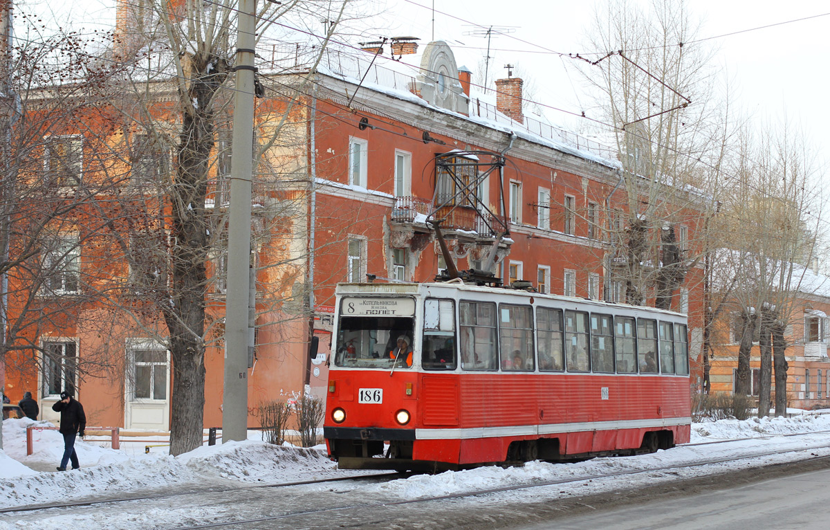 Омск, 71-605 (КТМ-5М3) № 186