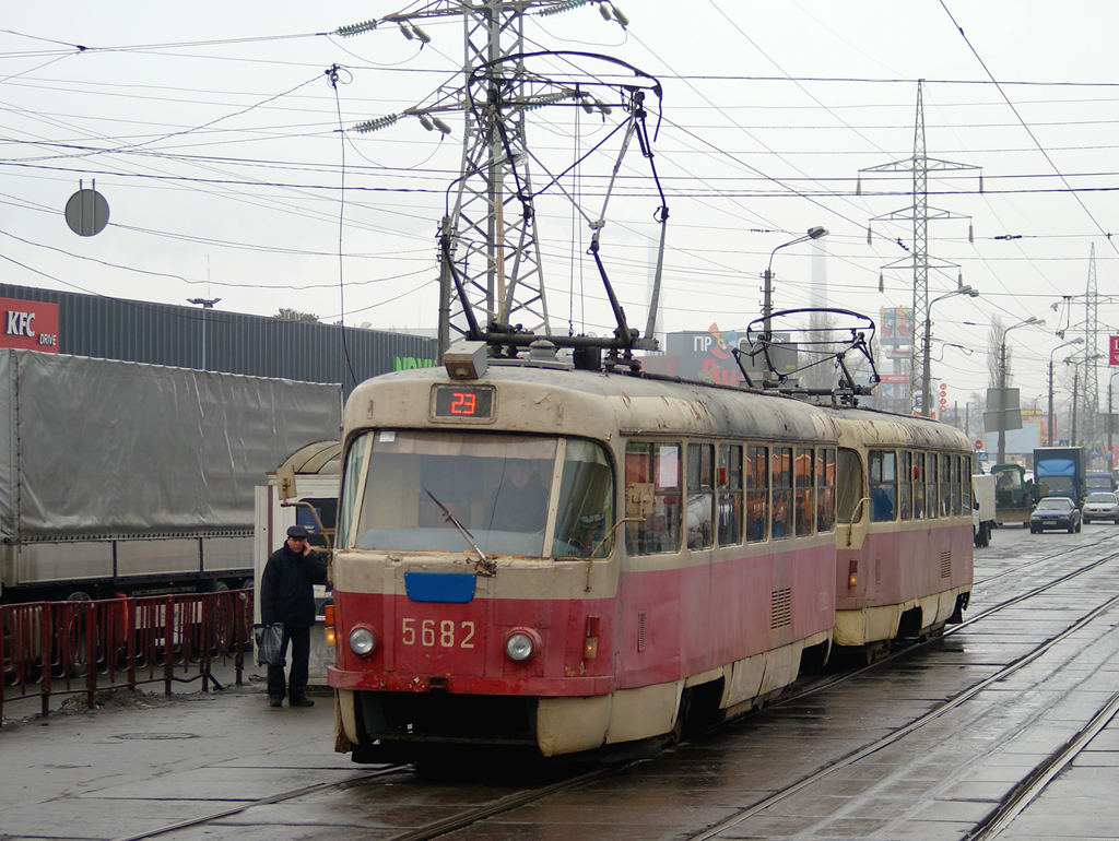 Киев, Tatra T3SU № 5682