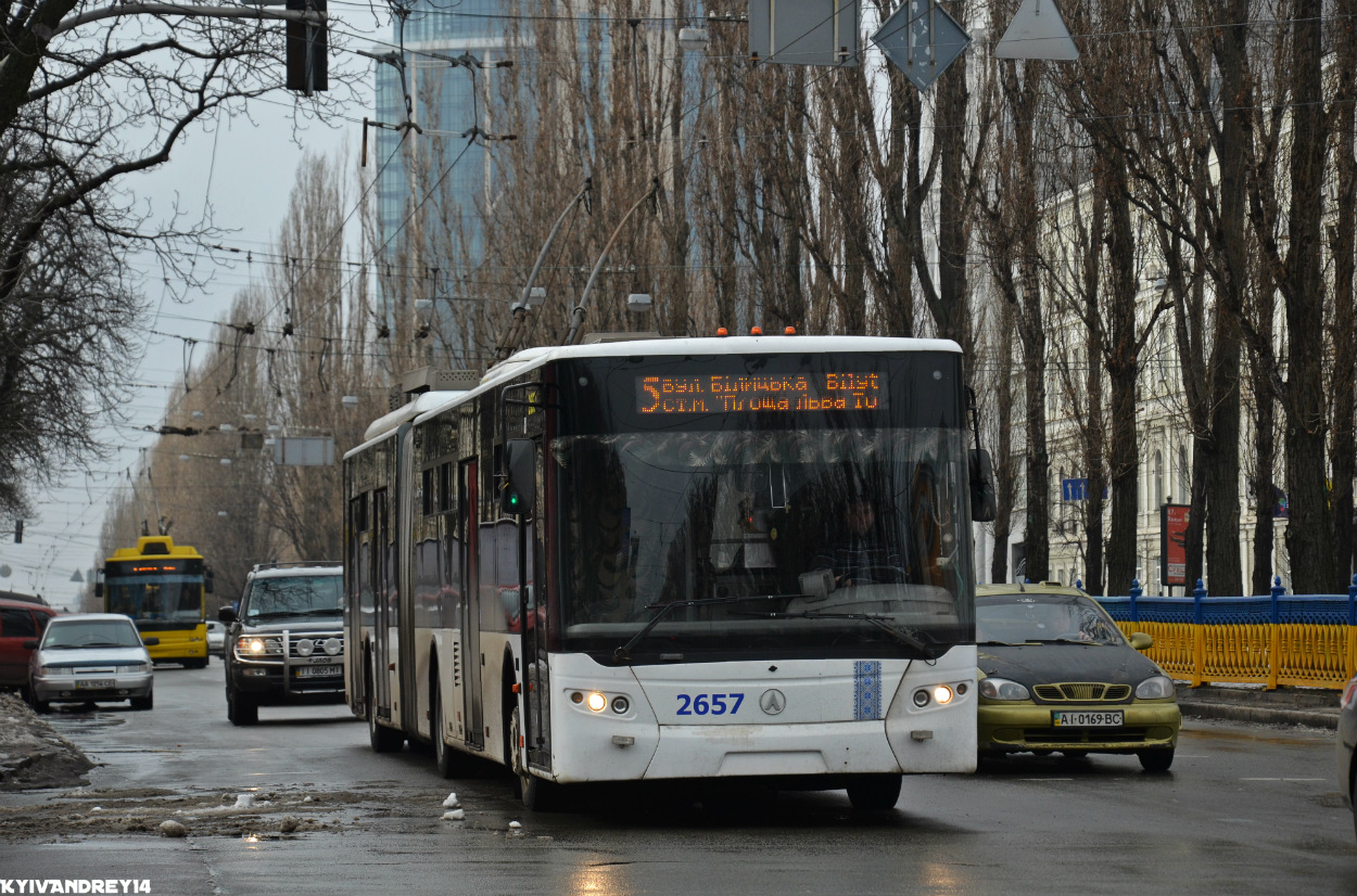 基辅, LAZ E301D1 # 2657