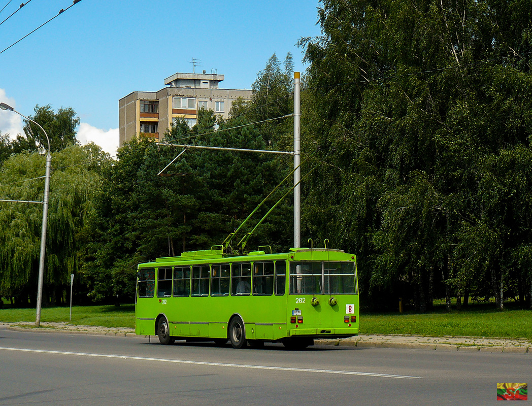 Каунас, Škoda 14Tr02/6 № 282