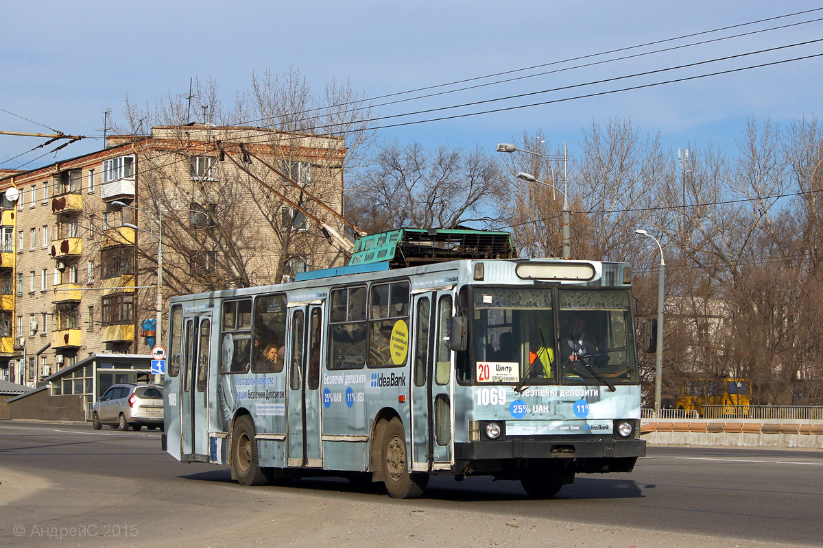 Днепр, ЮМЗ Т1Р (Т2П) № 1069